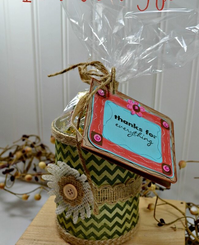 ♥ Decorate a Tin Can and Make a Pretty Gift!