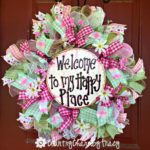 Happy Place Wreath Tutorial and Painting the Circle Center!