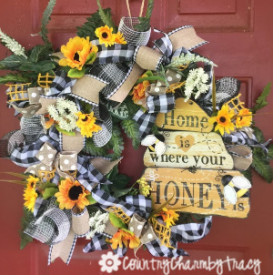 🐝 Honey Hive Farmhouse Grapevine Wreath 🐝